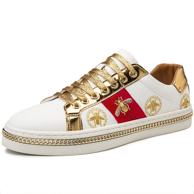 White Skateboarding Sneakers PU Leather Golden Luxury Embroidery Breathable Flats